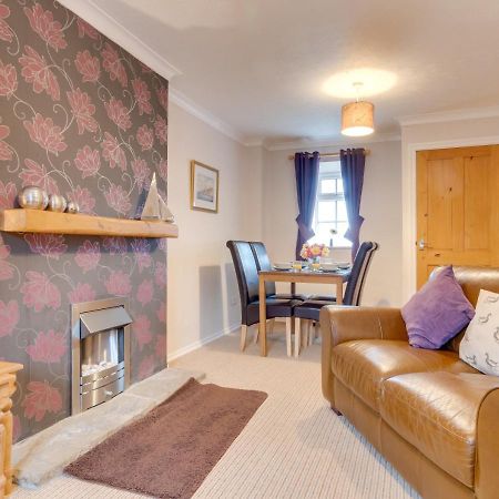 Smugglers Cove Cottage Ravenscar Bagian luar foto