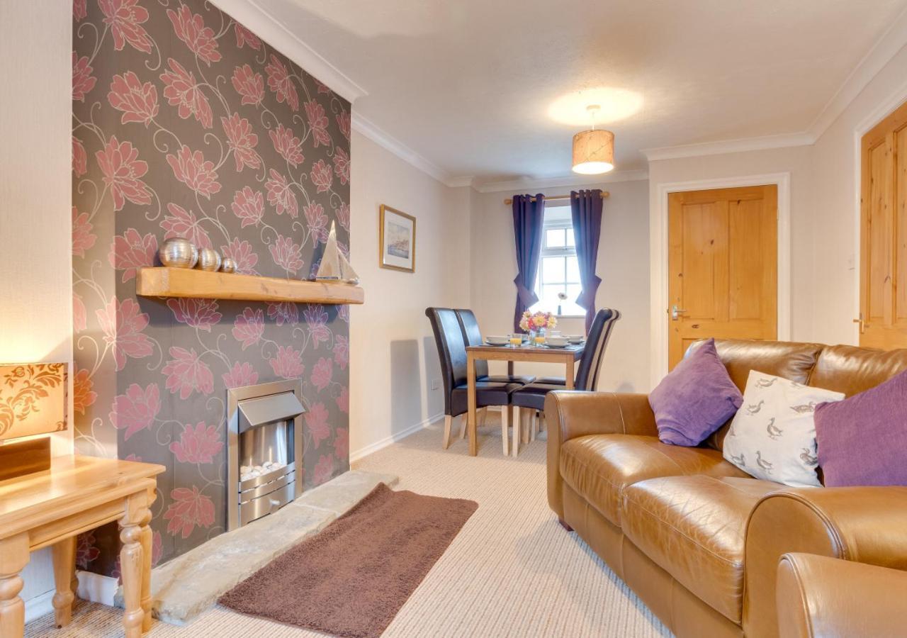 Smugglers Cove Cottage Ravenscar Bagian luar foto